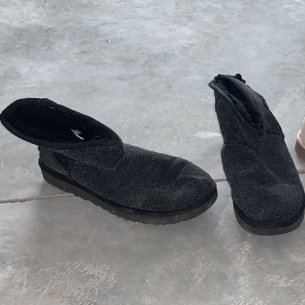 Ugg mini boots